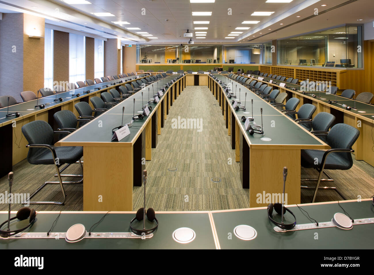 Workplace hall hi-res stock photography and images - Alamy