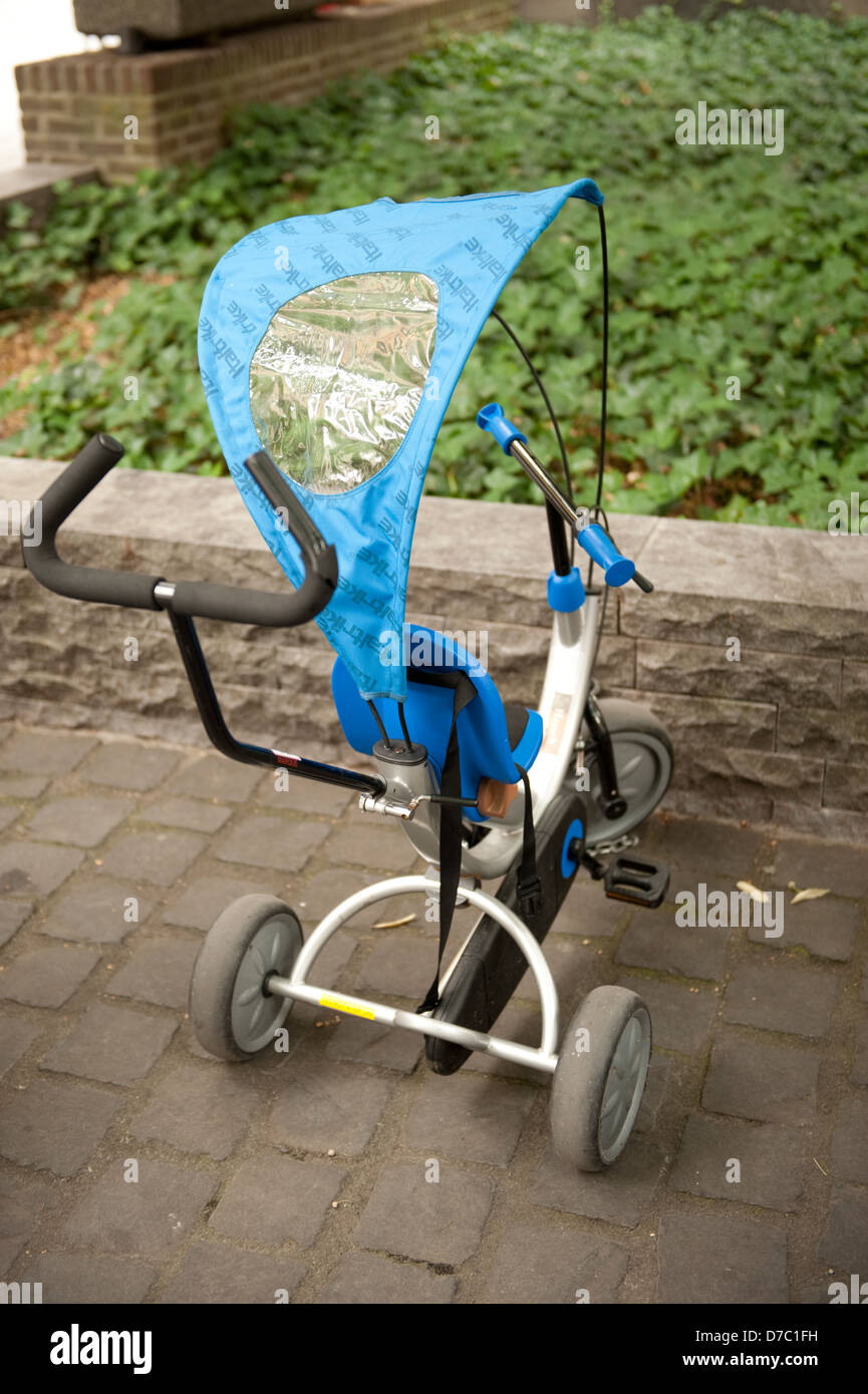 Childs buggy hi-res stock photography and images - Alamy
