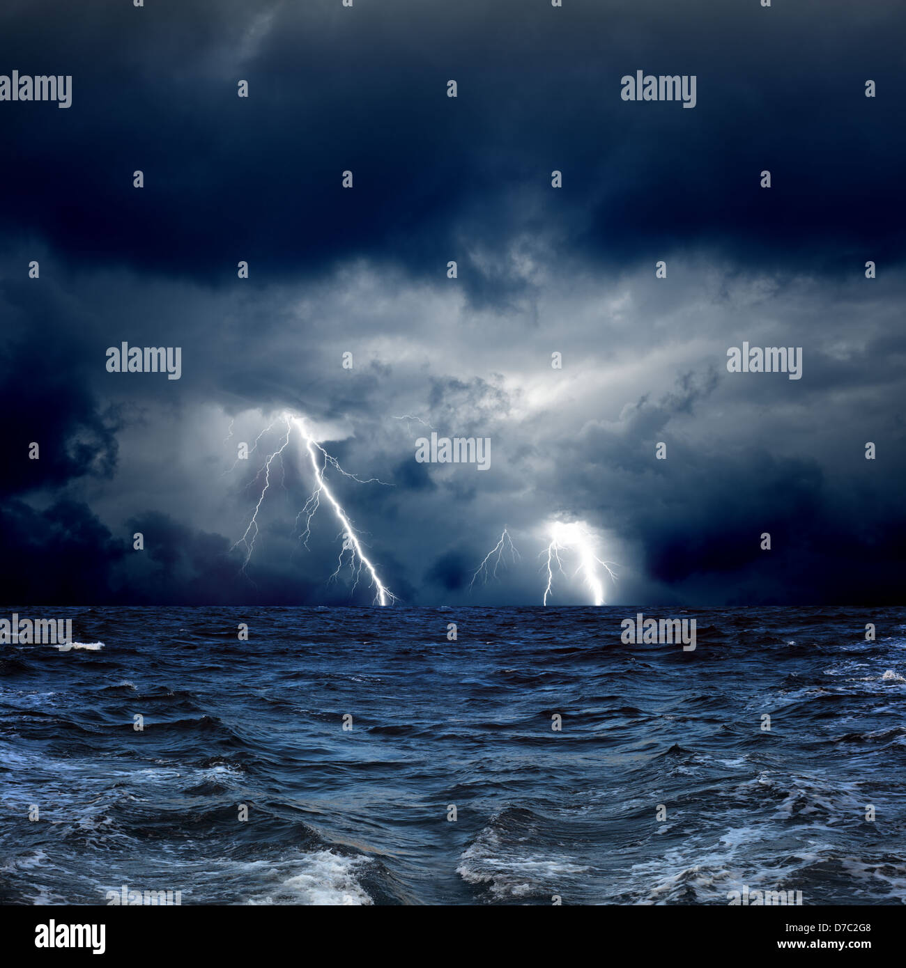 Dramatic nature background - lightnings in dark sky, stormy sea Stock ...