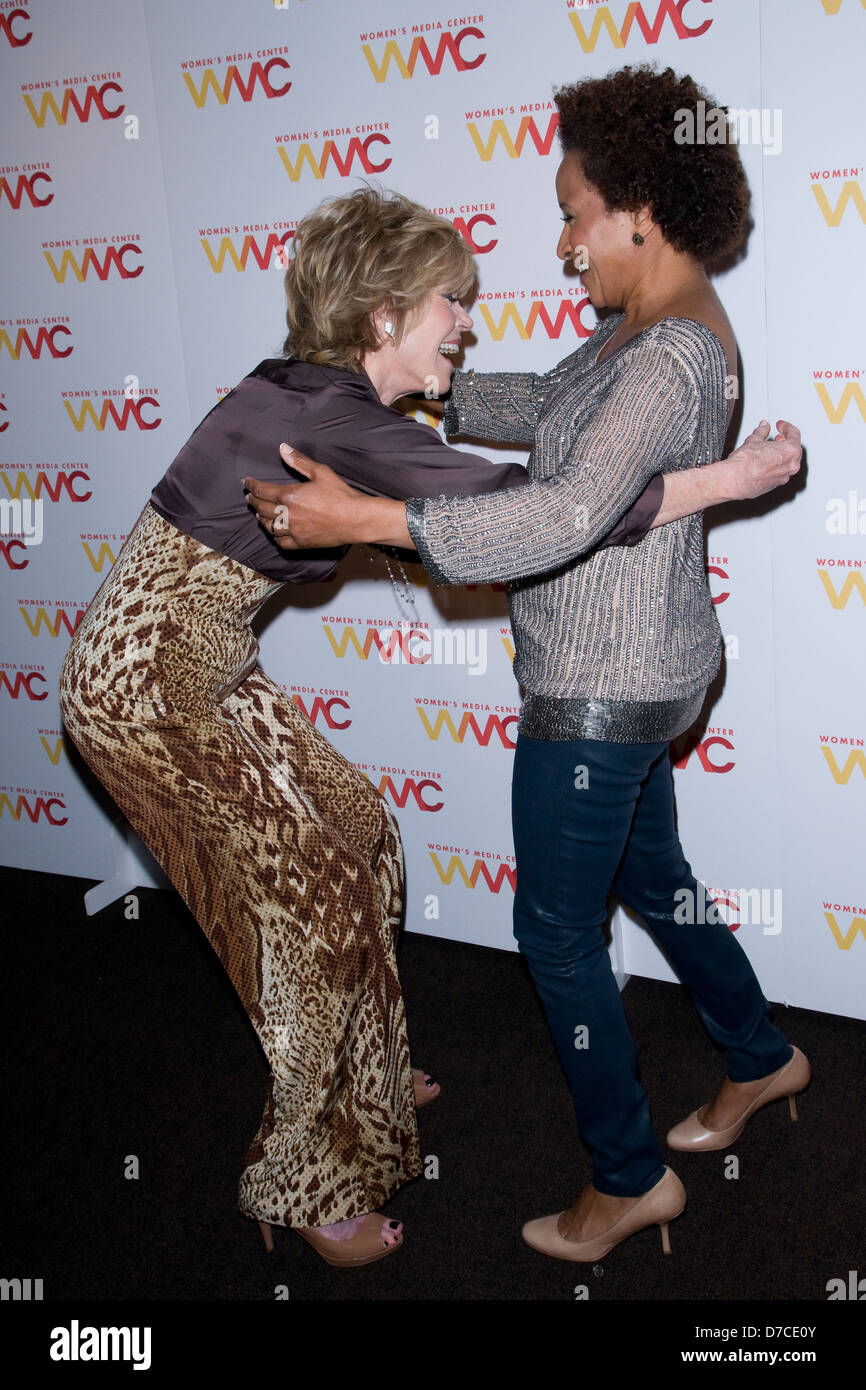 Jane fonda and wanda sykes hires stock photography and images Alamy