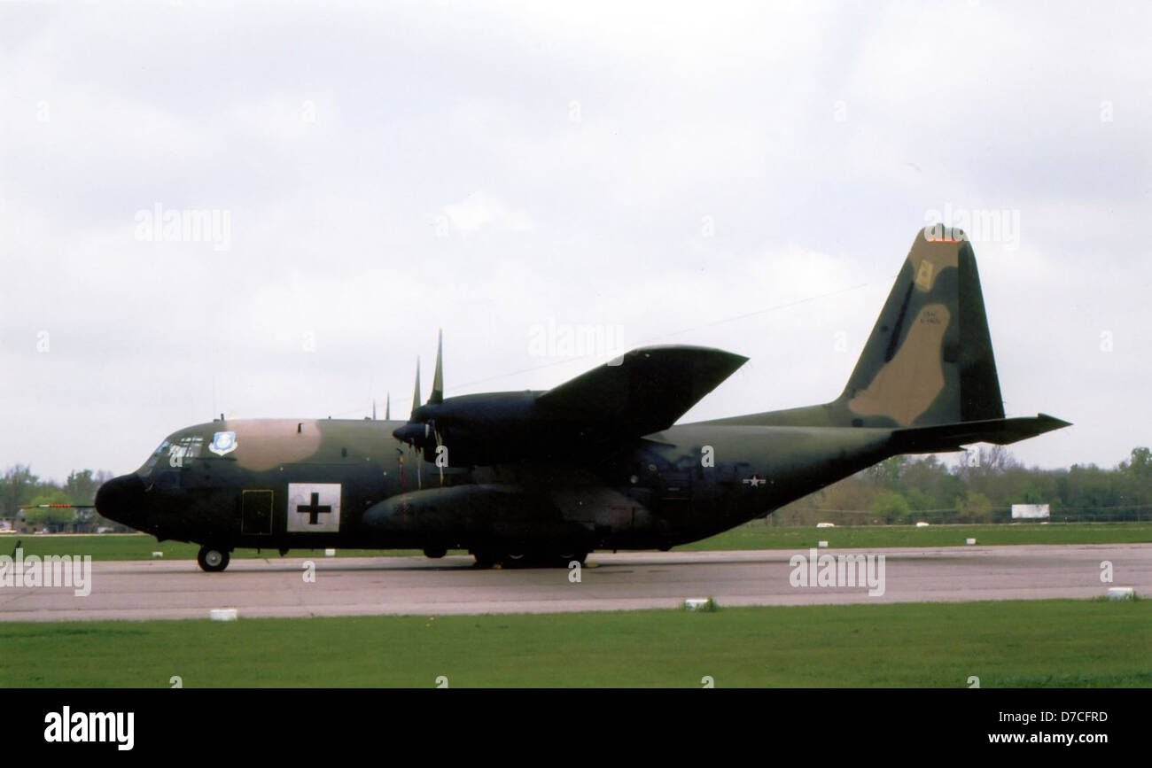 Ac 130a hi-res stock photography and images - Alamy