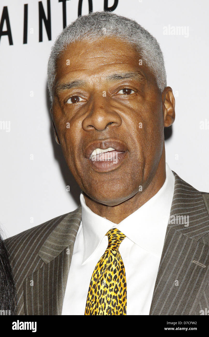 Julius 'Dr. J' Erving Opening night of the Broadway play 'The Mountaintop' at the Bernard B Jacobs Theatre - Arrivals. New York Stock Photo