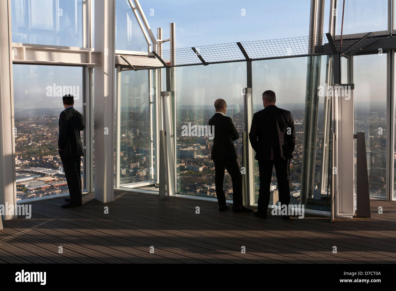 People On Top Floor Of The Shard London Stock Photo 56215946 Alamy