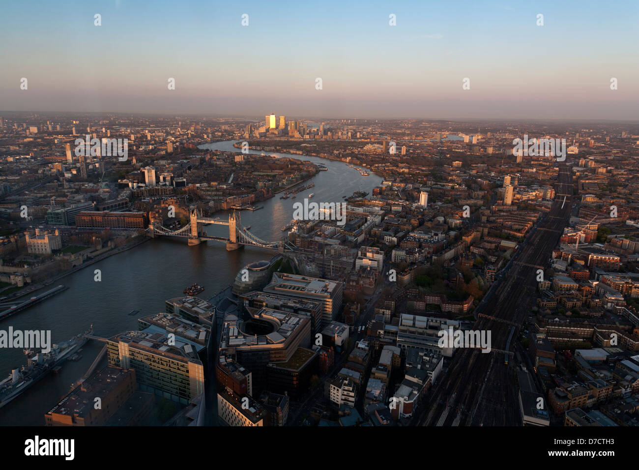 East london view hi-res stock photography and images - Alamy