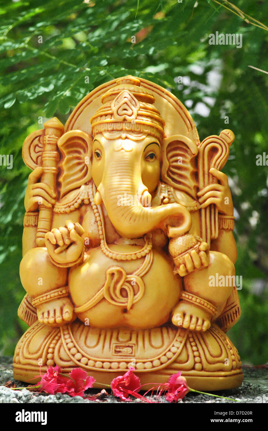 Lord vinayaka hi-res stock photography and images - Alamy