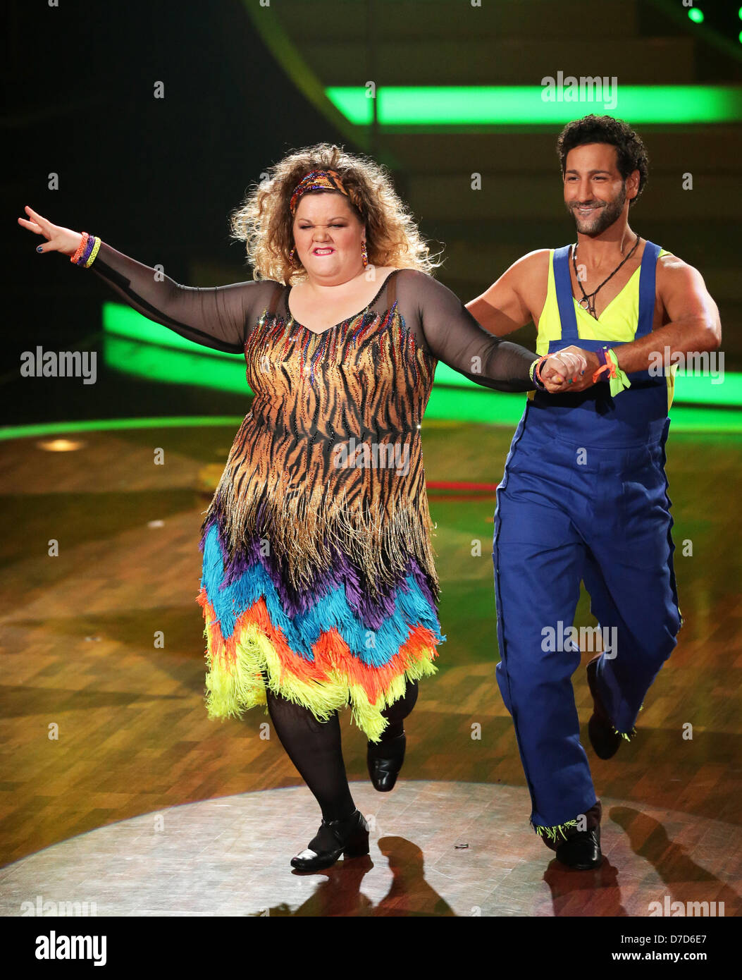 Actress Manuela Wisbeck and dancer Massimo Sinato dance during the show