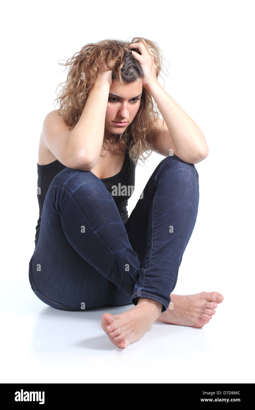 руки обнимают. руки обнимают. объятия руки. обнять за руку. женщина обнимает себя.