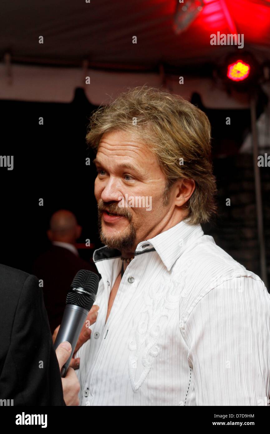 Louisville, Kentucky, USA. 3rd May 2013. Country music singer Travis Tritt at the Barnstable Brown Party 5-3-13 Louisville, Kentucky, U.S- (Credit Image: Credit:  Justin Manning/Eclipse/ZUMAPRESS.com/Alamy Live News) Stock Photo