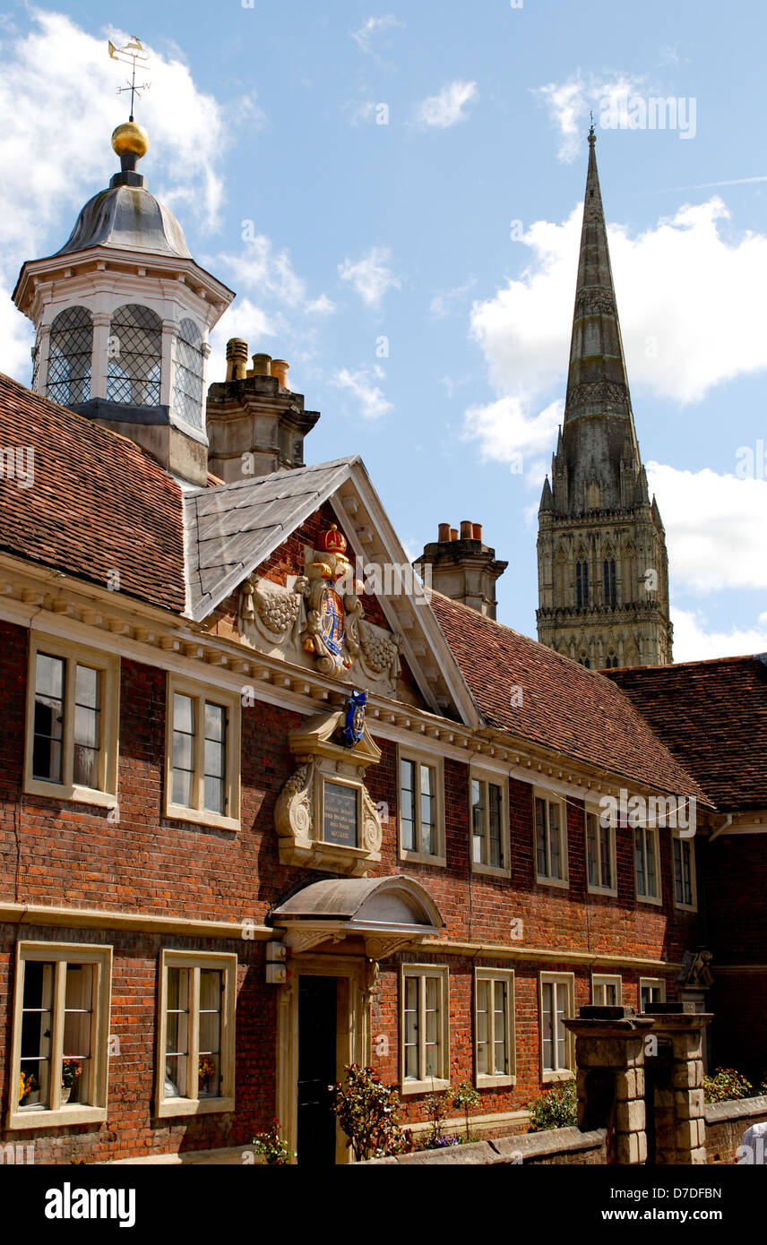 Around Salisbury Cathedral Close Stock Photo Alamy