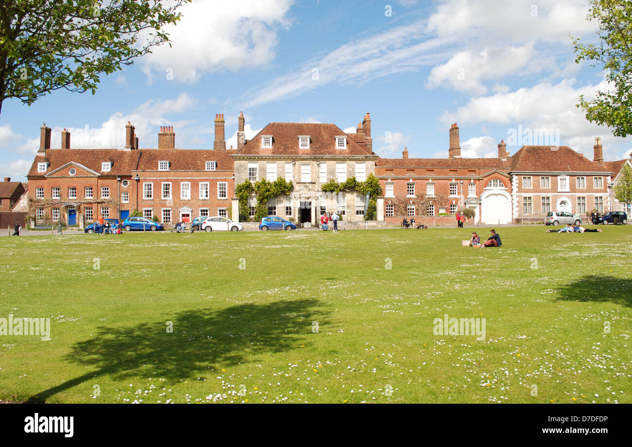 Around Salisbury Cathedral Close Stock Photo Alamy