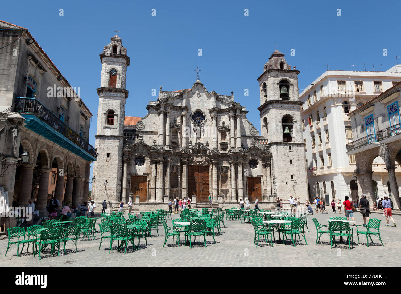 Plaza de la catedral de san cristobal hi-res stock photography and ...
