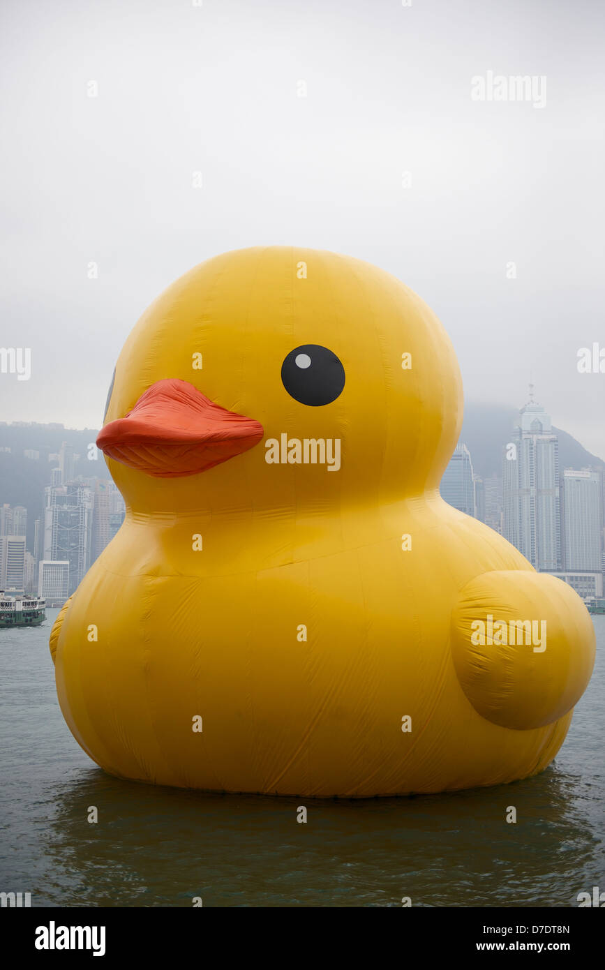 The Rubber Duck Project in Hong Kong. Created by FLORENTIJN HOFMAN. The Hong Kong one is the