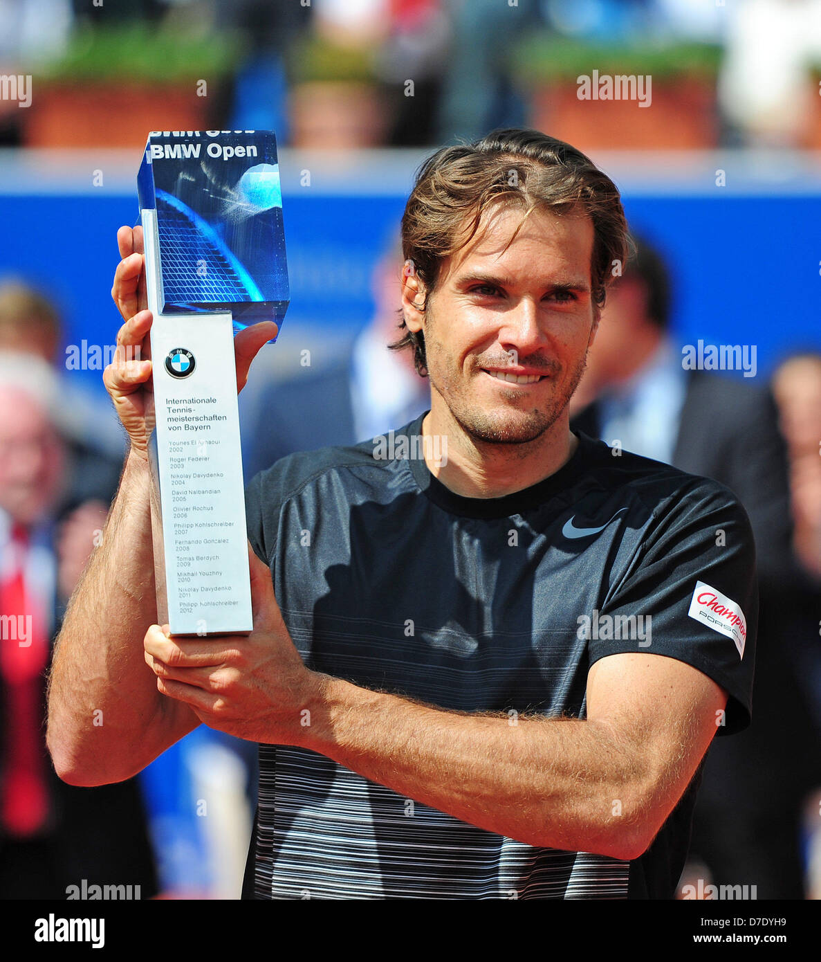 Tommy Haas from Germany holds the winner's trophy after his victory Stock  Photo - Alamy