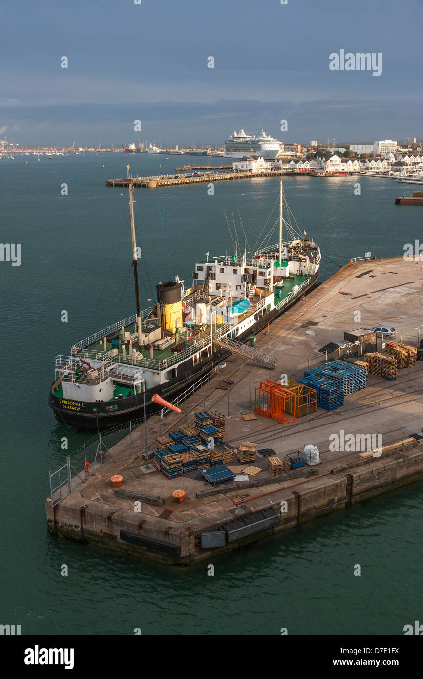 Southampton docks hires stock photography and images Alamy