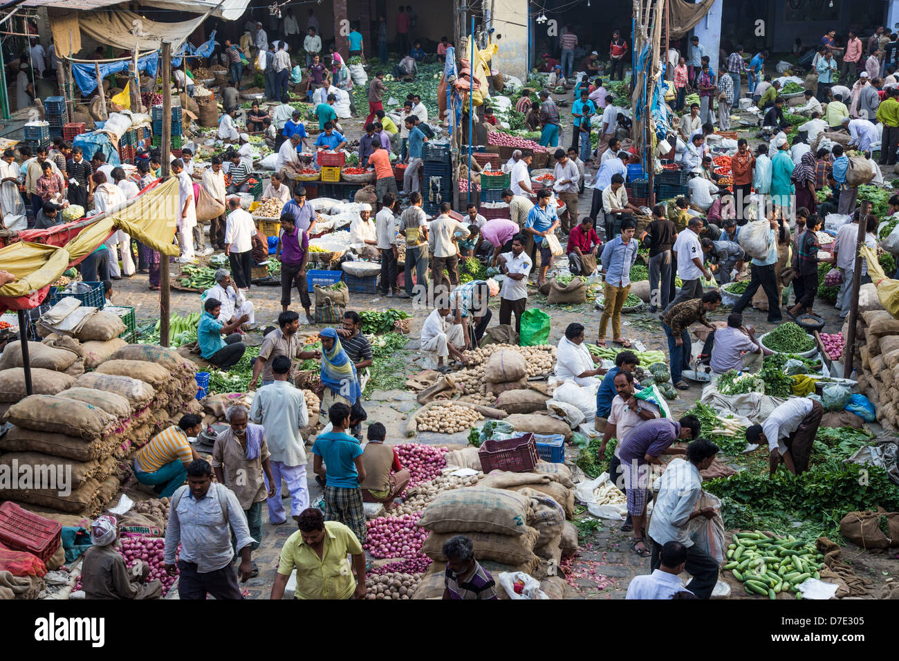 Delhi vegetable market hires stock photography and images Alamy
