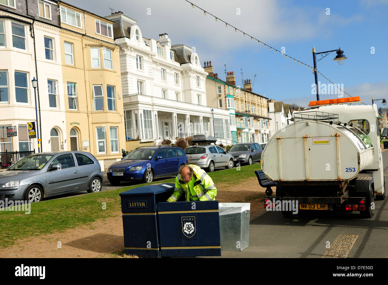 Filey,East Coast Yorkshire,England.Waste Collection ,promenade. Stock Photo