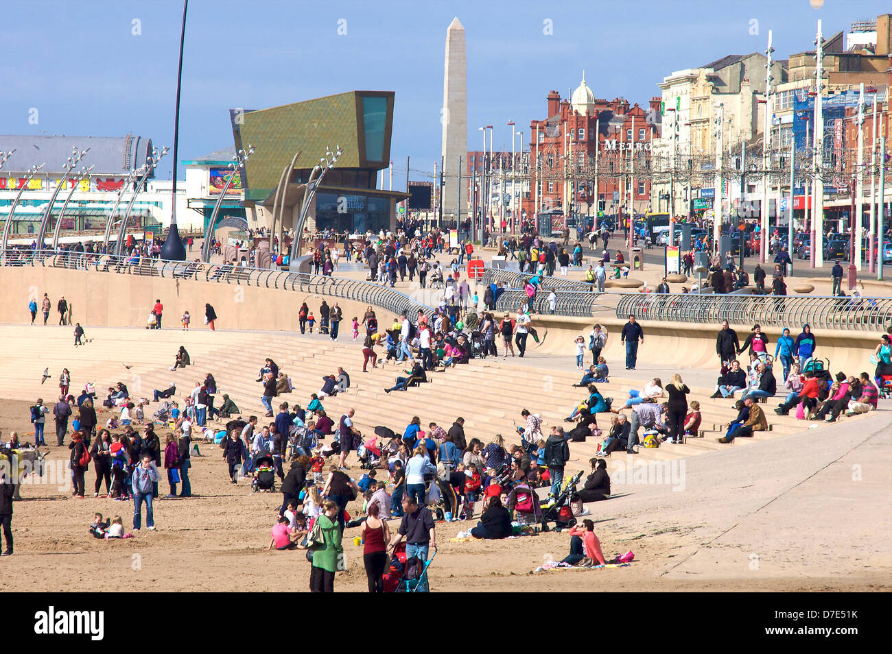 Blackpool Uk 5th May 2013 Warm Sunny Weather For The May Bank