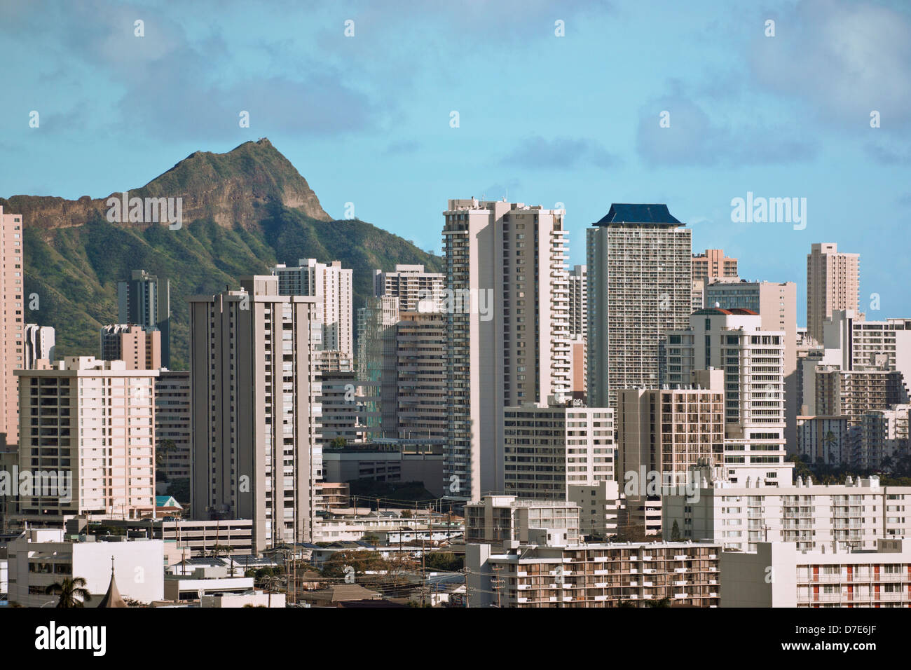 Hawaii, Oahu, Waikiki hotels and buildings in front of Diamond Head
