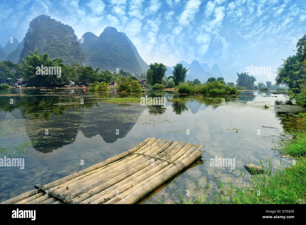 Bamboo raft at the Ulong river near Yangshuo, Guanxi province, China Stock Photo