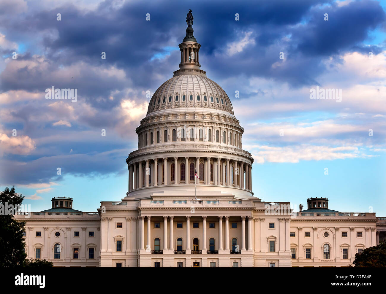US Capitol Dome Congress House of Representatives US Senate Washington