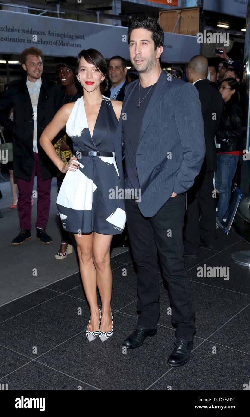 Zoe buckman and david schwimmer hires stock photography and images Alamy