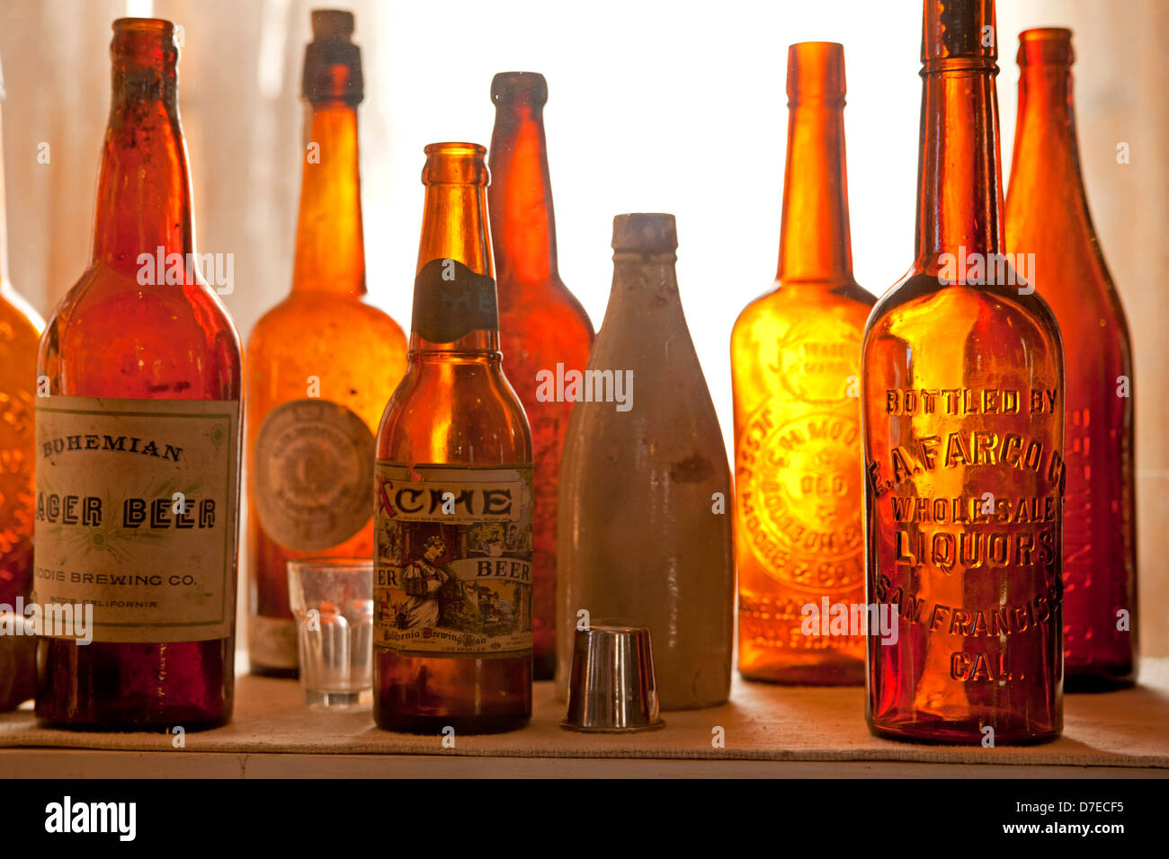 Beer Bottles High Resolution Stock Photography and Images Alamy