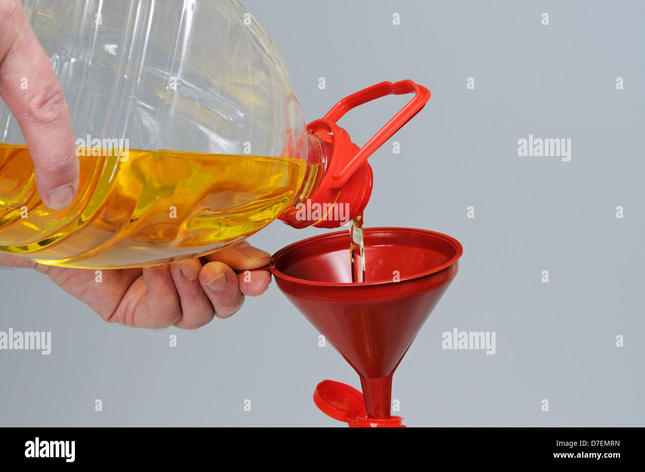 Pouring funnels hires stock photography and images Alamy