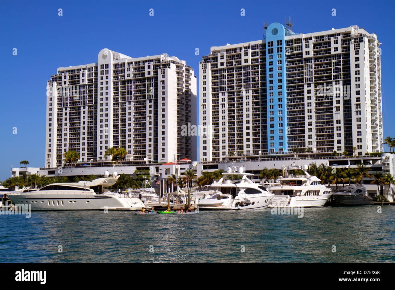 Miami Beach Florida,Biscayne Bay water,high rise skyscraper skyscrapers ...