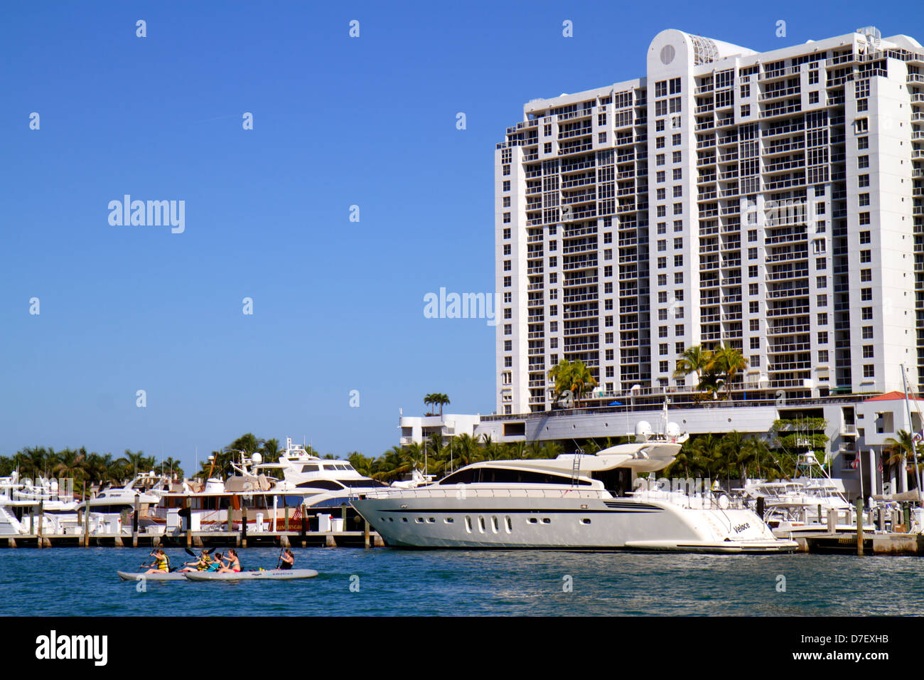Miami Beach Florida,Biscayne Bay water,high rise skyscraper skyscrapers ...
