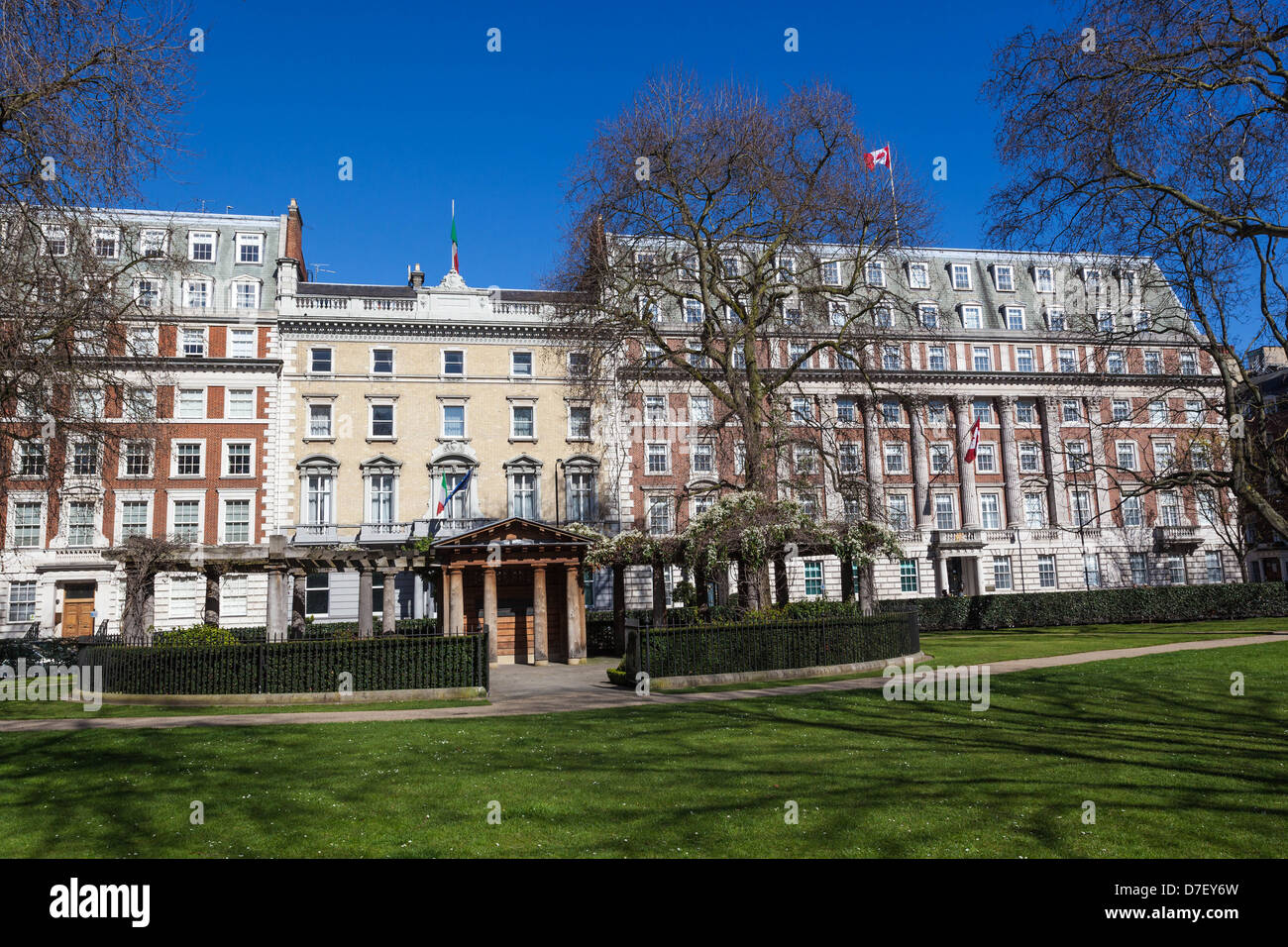Grosvenor Square Gardens, Mayfair, London, England, UK. Stock Photo