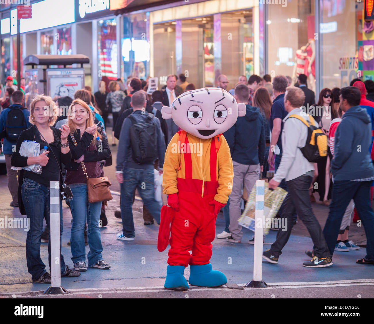 Times Square's 'creepy' costumed characters are out of control