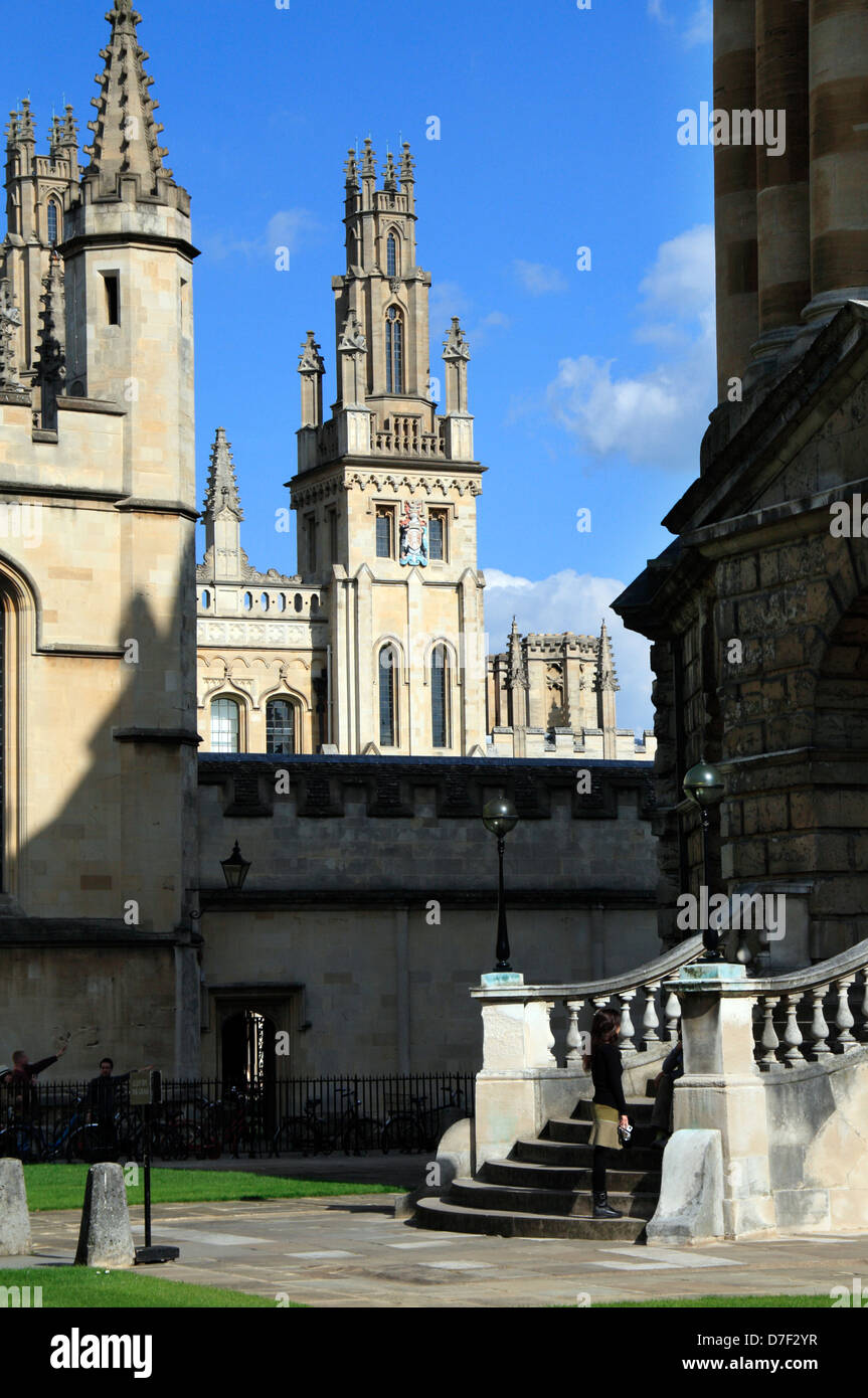 All Souls College next to the Radcliffe Camera in Oxford, England Stock Photo