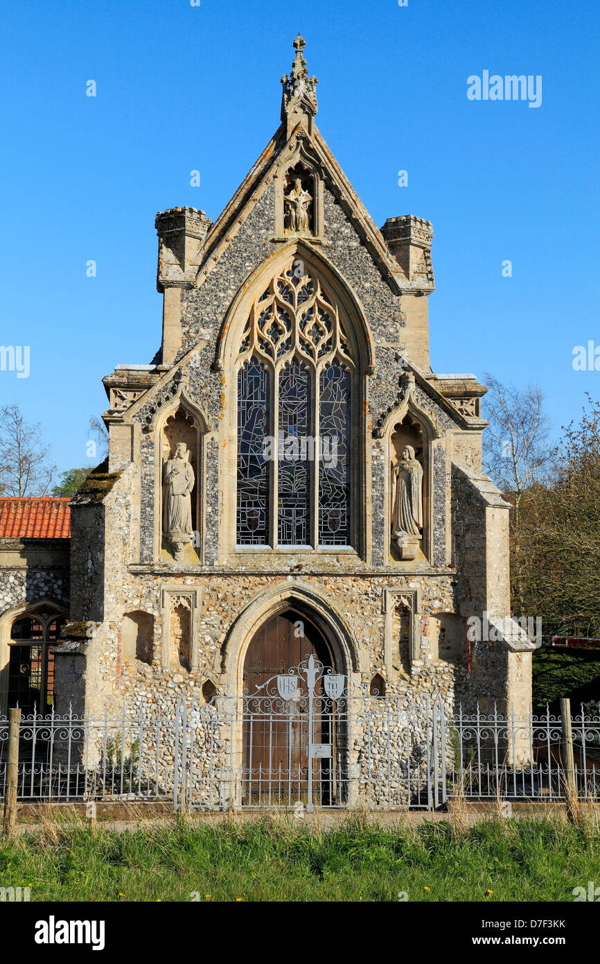 Houghton St. Giles, Norfolk, The Slipper Chapel, English Medieval chapels architecture England