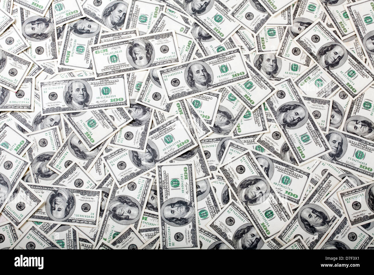 Как сделать деньги. Денежная заставка на рабочий стол. Large amounts of money. Мятая купюра. Large amounts of money.