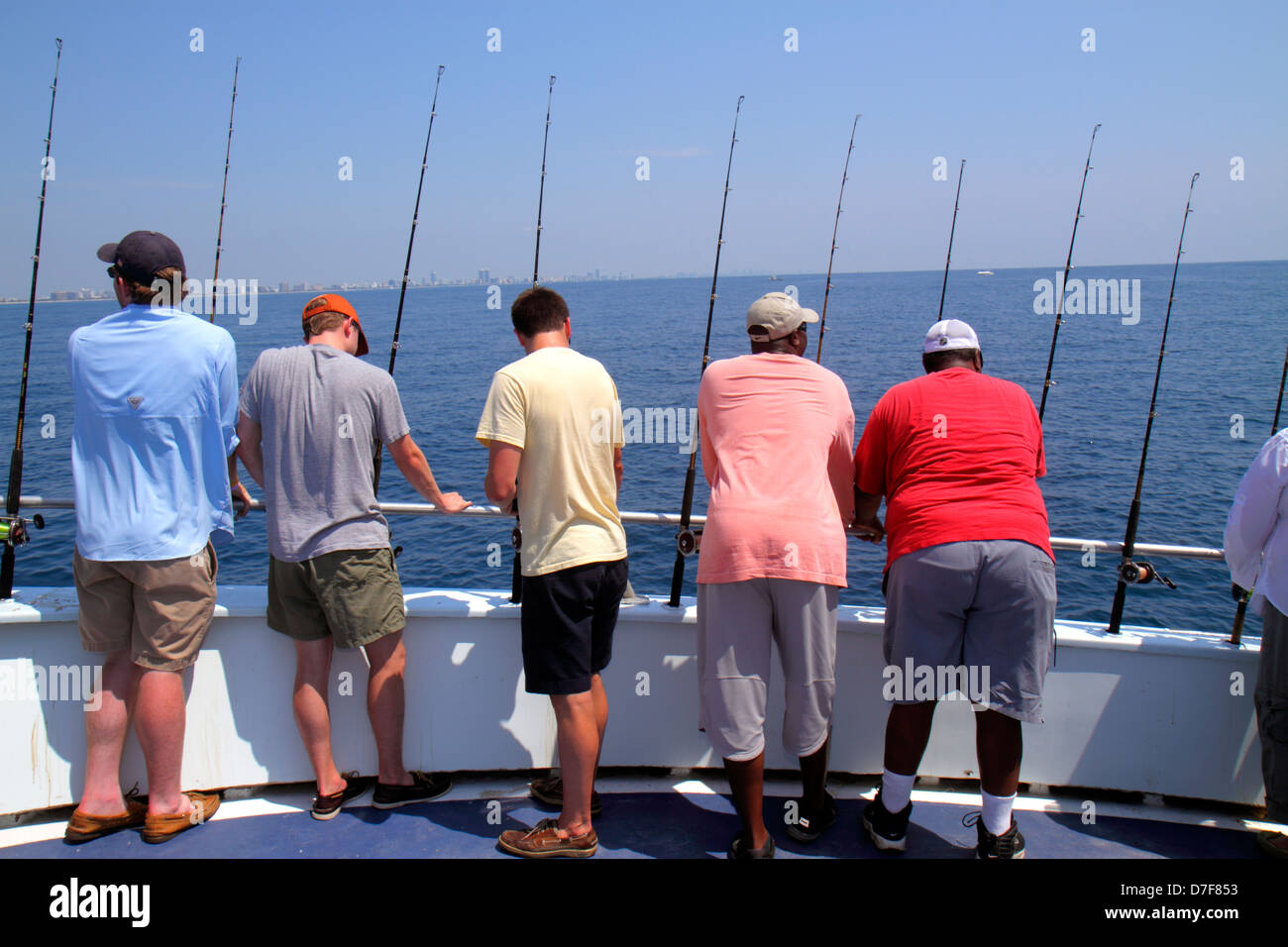 Sea beach fishing rods hi-res stock photography and images - Page 19 - Alamy
