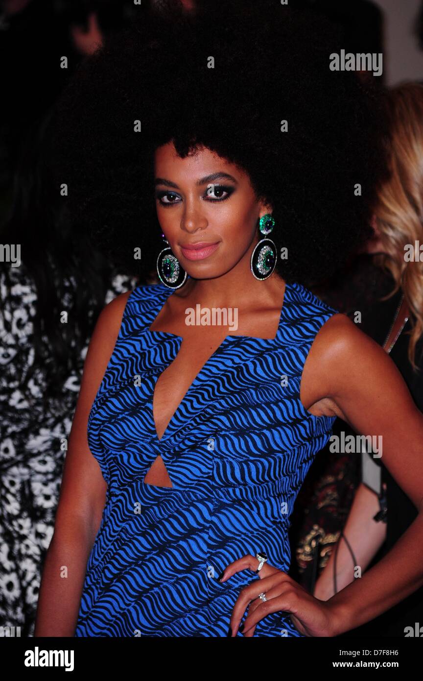 New York, USA. 6th May 2013. Solange Knowles (wearing Dress by Kenzo,  clutch by Edie Parker) at arrivals for PUNK: Chaos to Couture -  Metropolitan Museum of Art's 2012 Costume Institute Gala