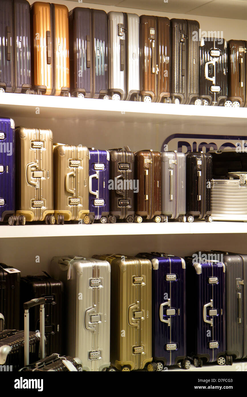 Miami Beach Florida,Lincoln Road mall,display case sale,luggage