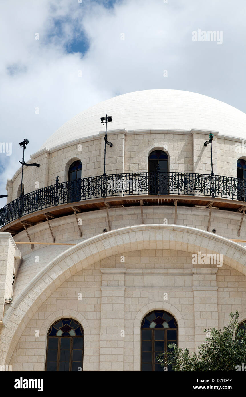 File:Interior de la sinagoga Hurva, Jerusalén, Israel, 2017 04.jpg