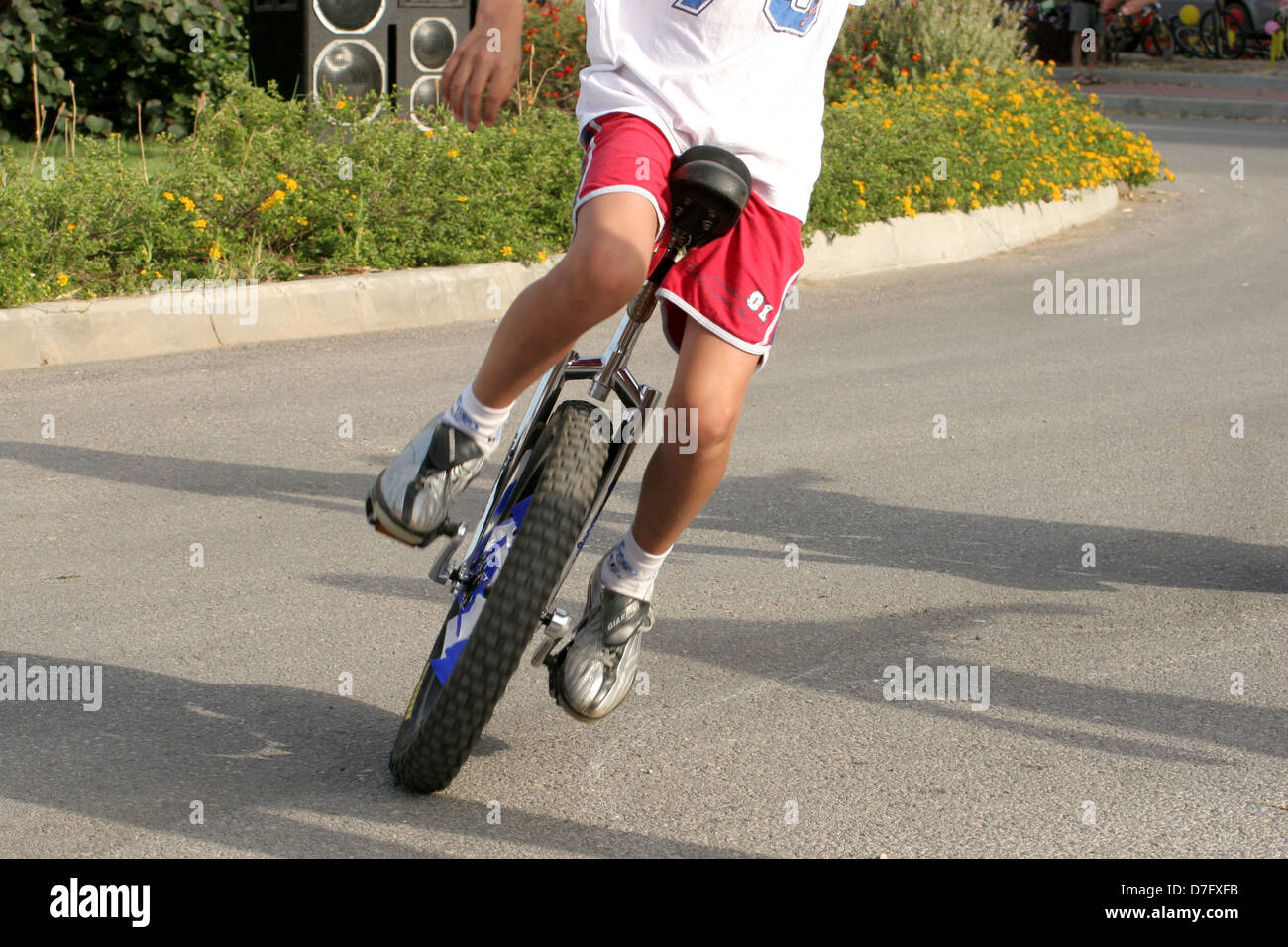 Juggler on unicycle in kibbutz bet alpha Stock Photo Alamy