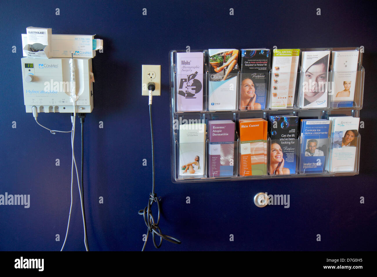 Electrosurgery on the skin hires stock photography and images Alamy