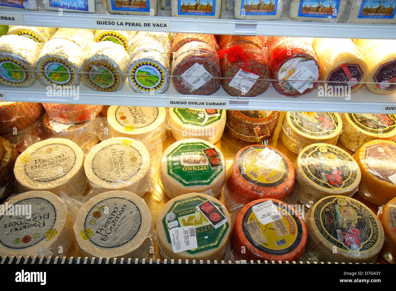 Cheese display case hires stock photography and images Alamy