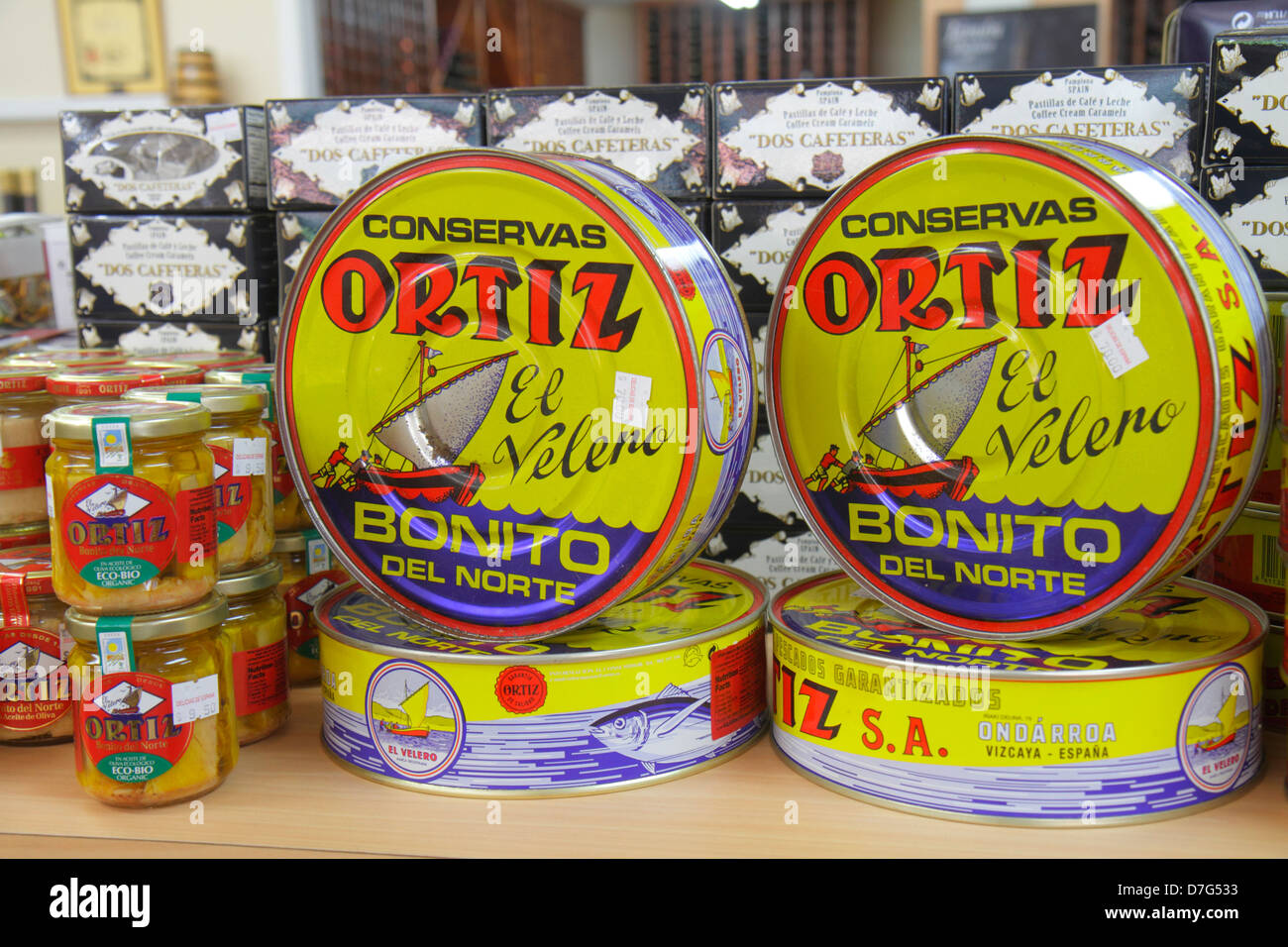 Photo of tin restaurant hires stock photography and images Alamy