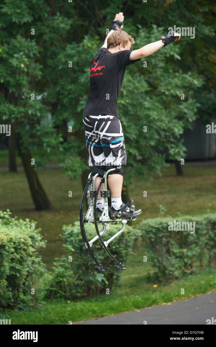 Stilt running hires stock photography and images Alamy