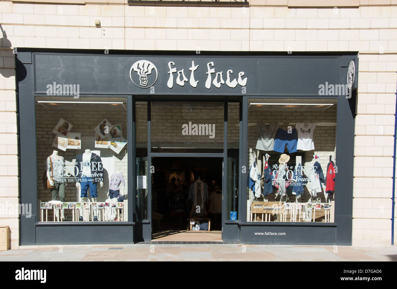 Fat face clothing clothes shop store hi res stock photography and images Alamy