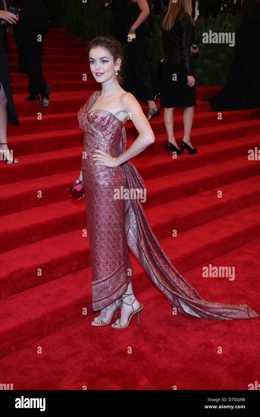 Actress Nora Zehetner arrives at the Costume Institute Gala for the 'Punk: Chaos to Couture' exhibition at the Metropolitan Museum of Art in New York City, USA, on 06 May 2013. Photo: Luis Garcia Stock Photo