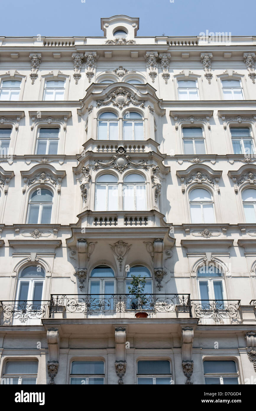 Apartment building in Vienna Stock Photo Alamy