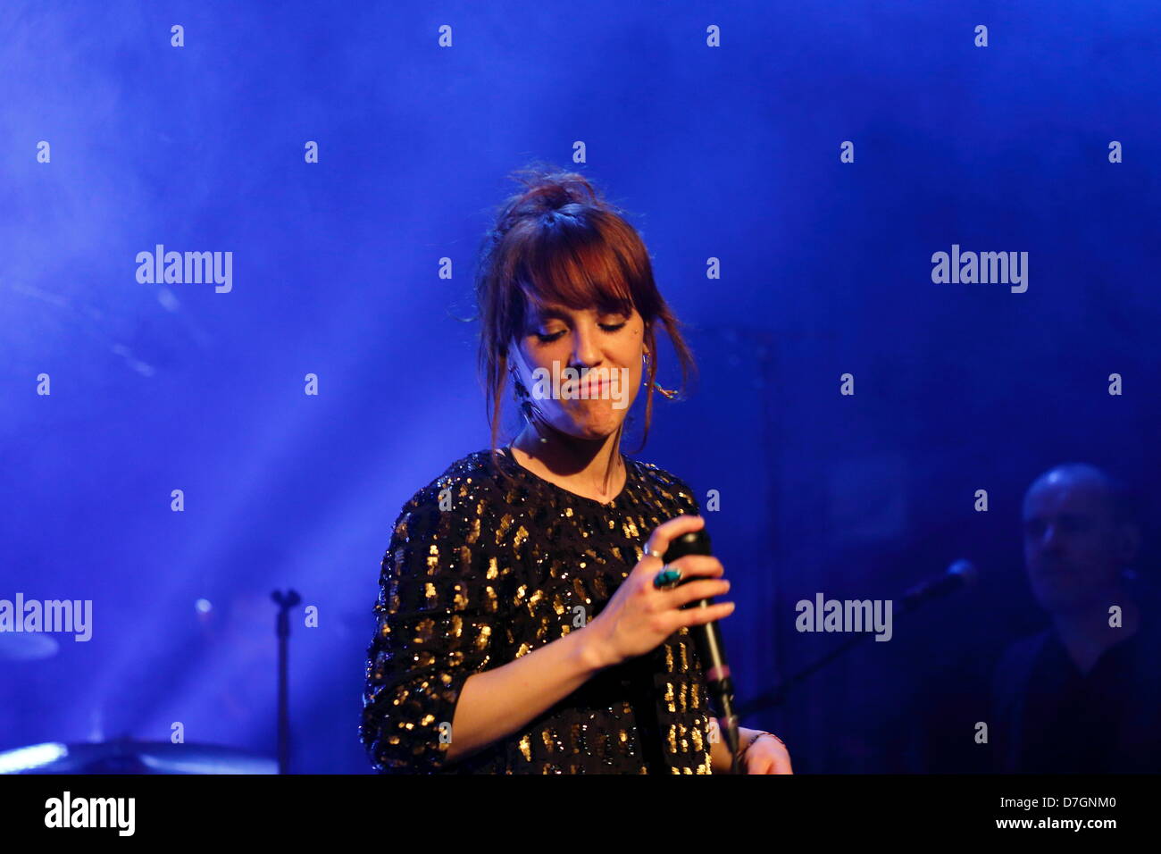 French Nouvelle Chanson singer ZAZ (Isabelle Geffroy) sings during her concert at Heimathafen in Berlin, Germany, 06 May 2013. Photo: Lutz Mueller-Bohlen Stock Photo