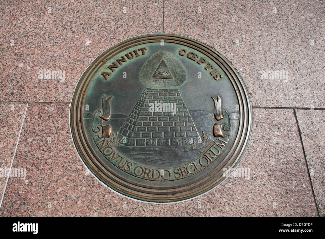 Reverse view of The great seal of the United States, 1782 design, Freedom Plaza, Washington DC Stock Photo