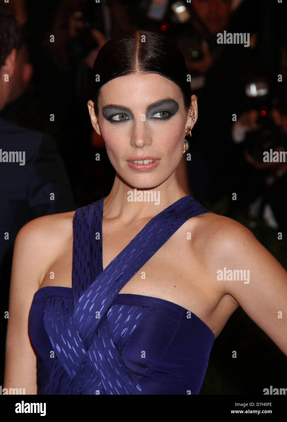 New York, New York, USA. 6th May, 2013. Actress JESSICA PARE attends the Costume Institute Benefit gala celebrating  the opening 'PUNK: Chaos To Couture' held at the Metropolitan Museum of Art. (Credit Image: Credit:  Nancy Kaszerman/ZUMAPRESS.com/Alamy Live News) Stock Photo