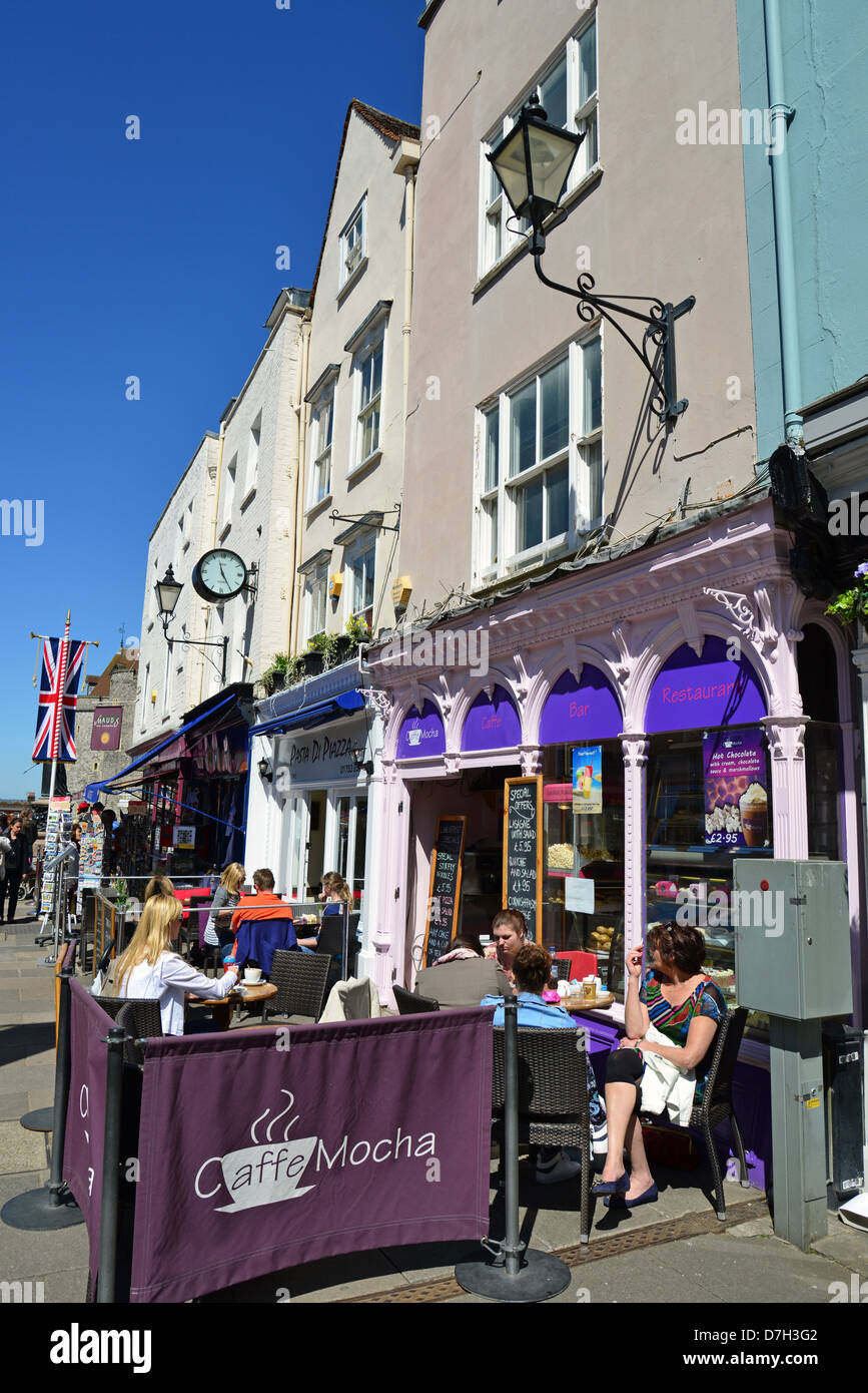 Street cafes, High Street, Windsor, Berkshire, England, United Kingdom Stock Photo